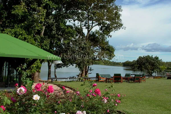 Cameroun, restaurant, Foumban, DOMAINE DU PETPENOUN