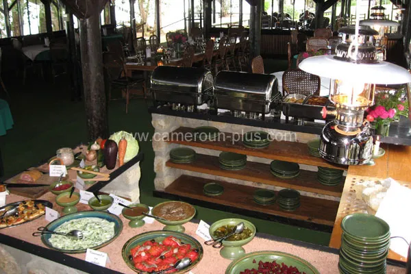 Cameroun, restaurant, Foumban, DOMAINE DU PETPENOUN