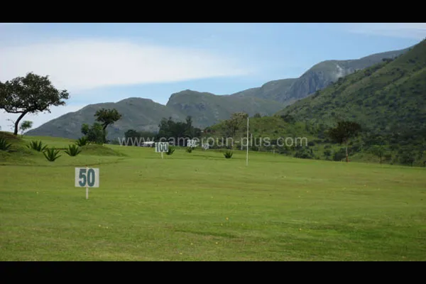 Cameroun, restaurant, Foumban, DOMAINE DU PETPENOUN