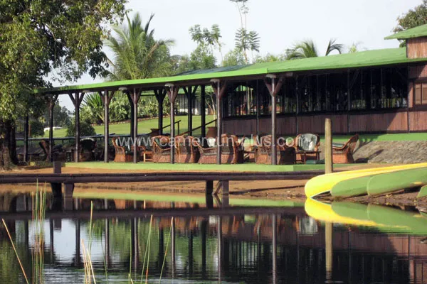 Cameroun, restaurant, Foumban, DOMAINE DU PETPENOUN