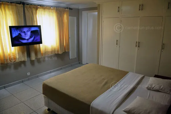 Cameroun, restaurant, Douala, LA FALAISE