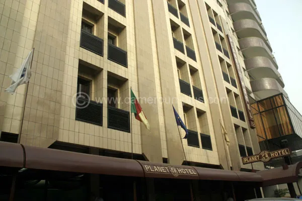 Cameroun, restaurant, Douala, PLANET HOTEL