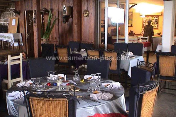 Cameroun, restaurant, Yaoundé, LES CIGALONS