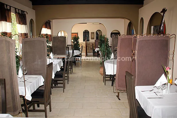 Cameroun, restaurant, Douala - Akwa, LA FOURCHETTE