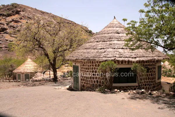 Cameroun, hôtel, Waza, CAMPEMENT DE WAZA