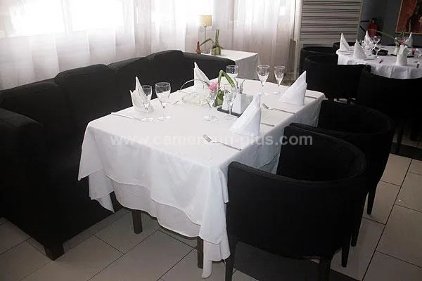 Cameroun, restaurant, Douala - Bonanjo, LE BOJ