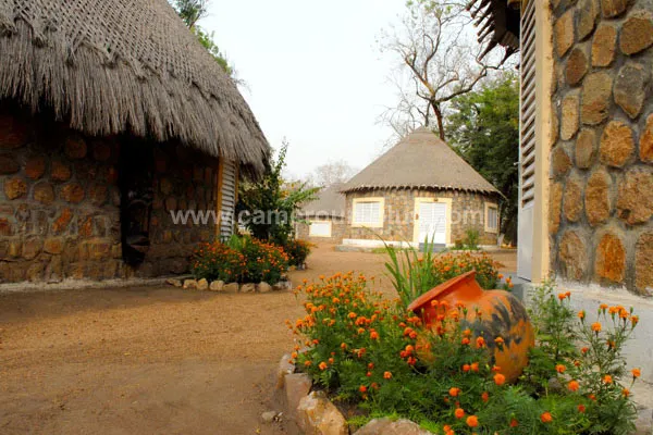 Cameroun, restaurant, Tcholliré, CAMPEMENT DE BOUBANDJIDA