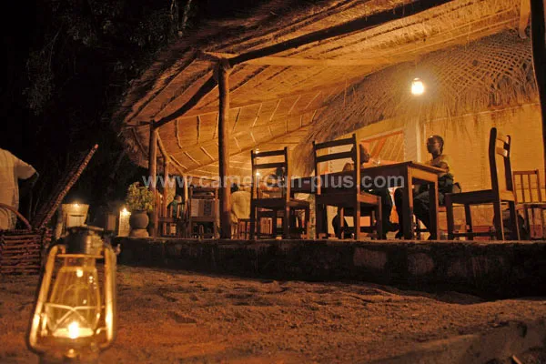 Cameroun, restaurant, Tcholliré, CAMPEMENT DE BOUBANDJIDA
