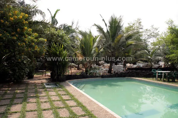 Cameroun, restaurant, Douala - Rivage Wouri, LES MANGROVES