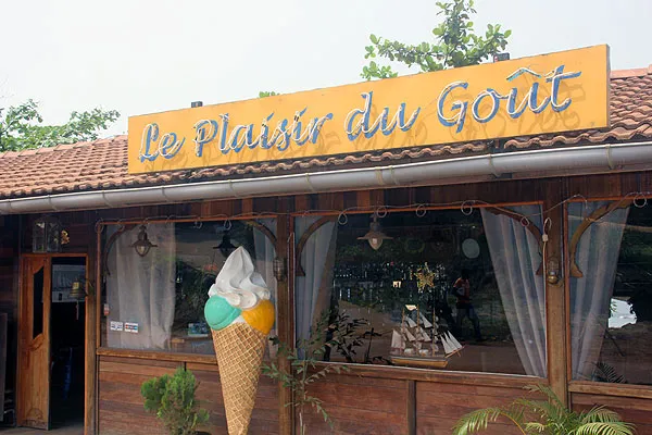 Cameroun, restaurant, Kribi, LE PLAISIR DU GOÛT