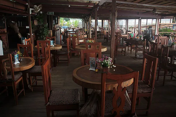 Cameroun, restaurant, Kribi, LE PLAISIR DU GOÛT