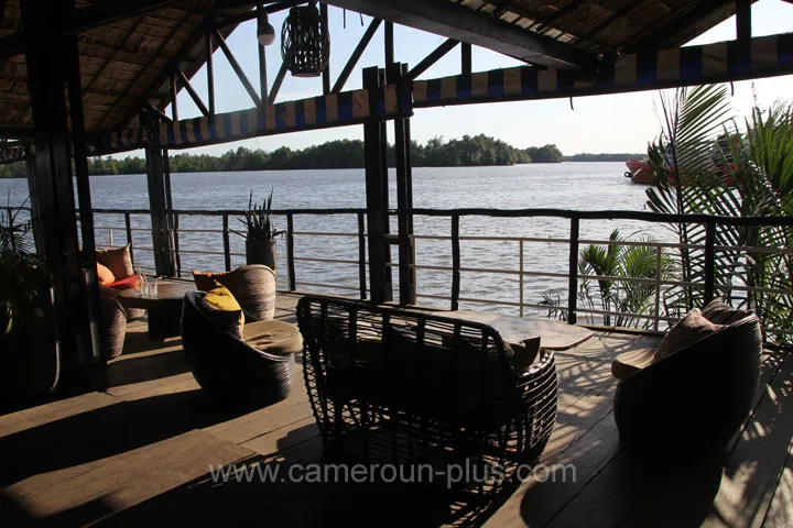 Cameroun, restaurant, Douala - Rivage Wouri, AQUARIUS MARINA 2000