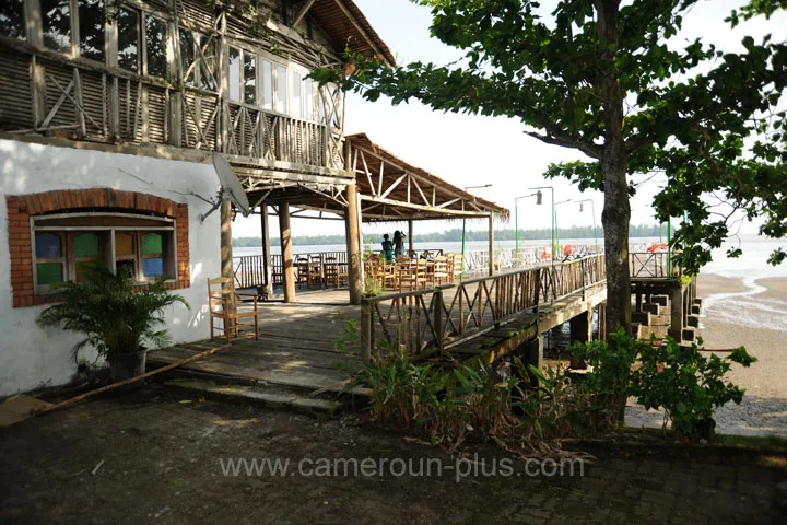 Cameroun, restaurant, Douala - Rivage Wouri, LE DERNIER COMPTOIR COLONIAL Cameroun, restaurant, Douala - Rivage Wouri, LE DERNIER COMPTOIR COLONIAL