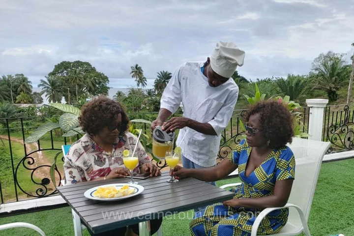 Cameroun, restaurant, Kribi, MADIVAL MAISON D Cameroun, restaurant, Kribi, MADIVAL MAISON D