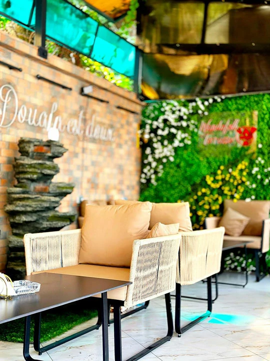 Cameroun, restaurant, Douala - Bonapriso, WANDAFULL TERRASSE Cameroun, restaurant, Douala - Bonapriso, WANDAFULL TERRASSE