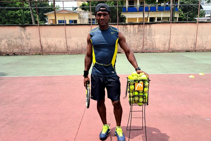 Cameroun, sports & loisirs, COACH MAGGIRUIS