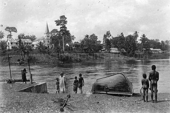 Cameroun, tourisme, CATHÉDRALE DE KRIBI