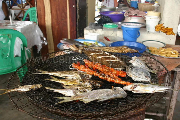 Cameroun, tourisme, MARCHE AUX POISSONS Cameroun, tourisme, MARCHE AUX POISSONS