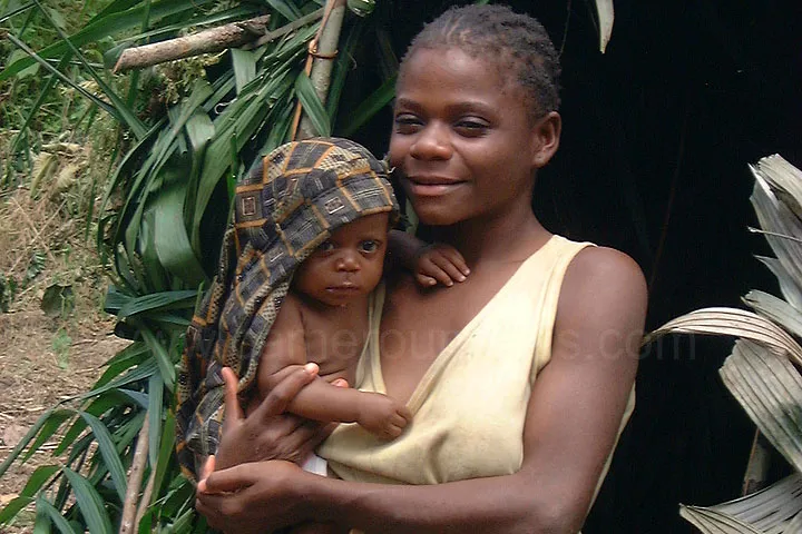 Cameroun, tourisme, VILLAGE PYGMÉS