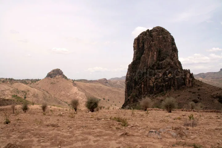 Cameroun, tourisme, LES MONTS MANDARA