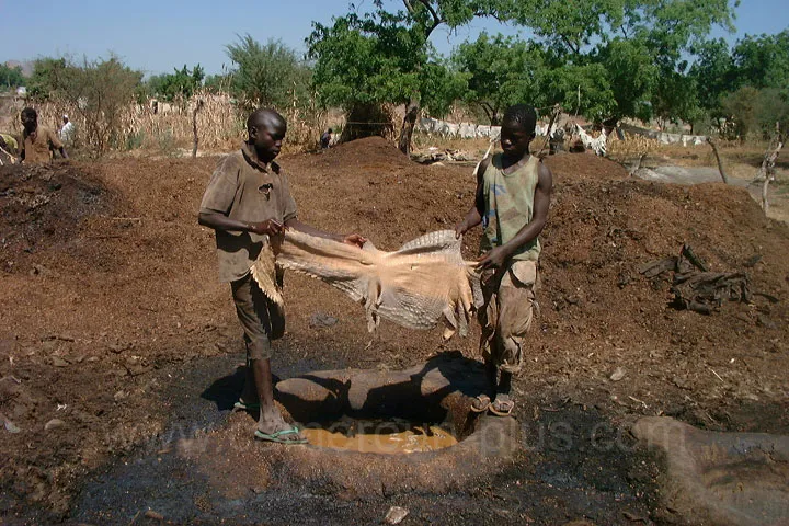 Cameroun, tourisme, TANNERIE TRADITIONNELLE DE MAROUA