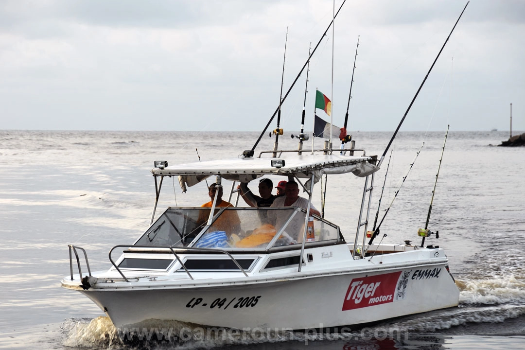 33ème Challenge international de pêche sportive du Cameroun (2023) - Bateau: EMMAX 33ème Challenge international de pêche sportive du Cameroun (2023) - Bateau: EMMAX