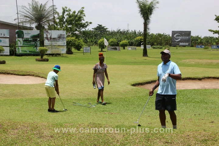 Cameroun, sports & loisirs, golf, GIVING & TAKE