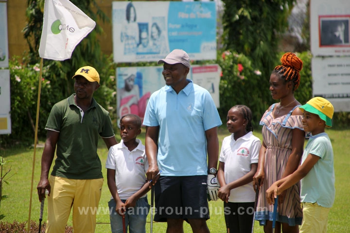 Cameroun, sports & loisirs, golf, GIVING & TAKE